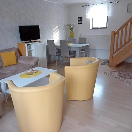 20er Lejlighed Byhlen